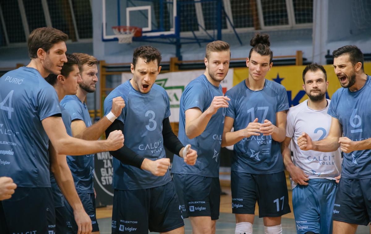 Calcit Volley | Kamničani se veselijo pomembne zmage. | Foto Klemen Brumec