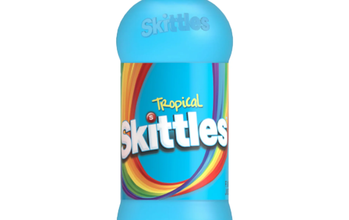 Skittles Drink Tropical | V pijači so nedovoljena sladila, ki lahko pomenijo tveganje za zdravje.  | Foto Kirpa International Foods, Nizozemska