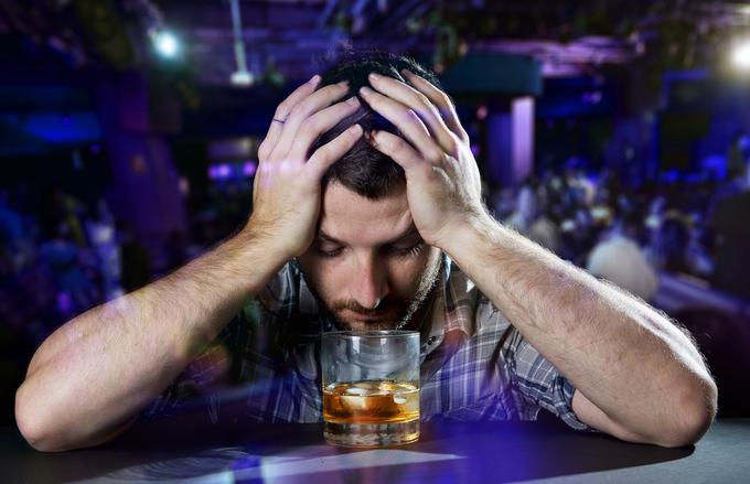 Alkohol že s prvim popitim kozarcem vpliva na naše sposobnosti mišljenja in zaznavanja. | Foto: 