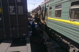 Več mrtvih v trčenju potniškega in tovornega vlaka pri Moskvi