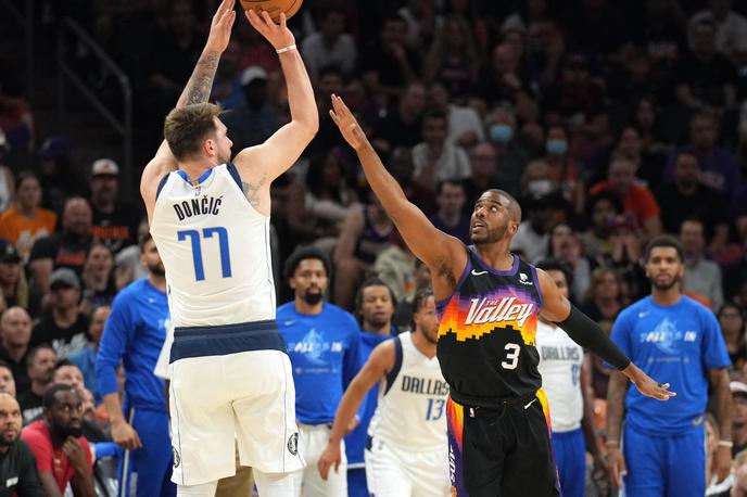 Dallas Mavericks Phoenix Luka Dončić | Luka Dončić je moral še drugič priznati premoč Phoenix Suns. | Foto Reuters