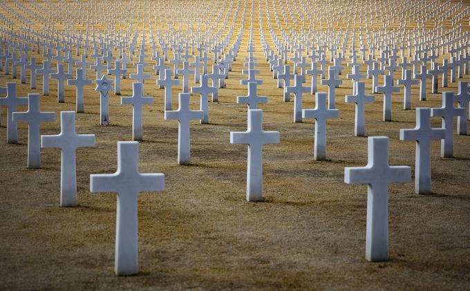 Na ameriškem vojaškem pokopališču v bližini Firenc je pokopanih več kot štiri tisoč ameriških vojakov in vojakinj. | Foto: Ana Kovač