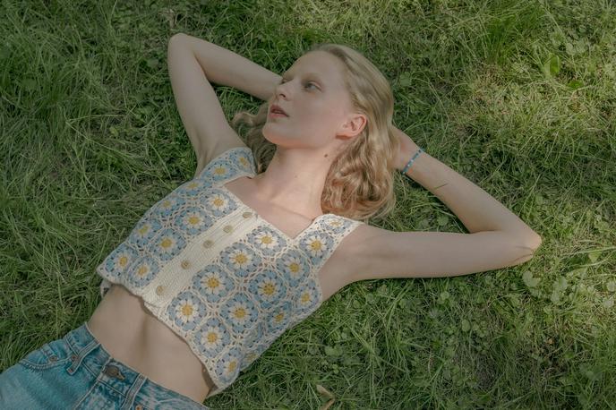 ženska, dekle, pomlad, poletje | Foto Pexels