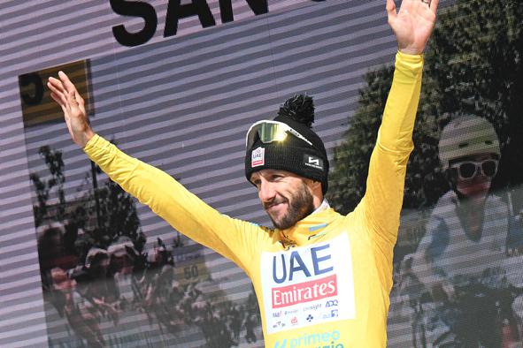 Adam Yates novi vodilni na dirki po Švici