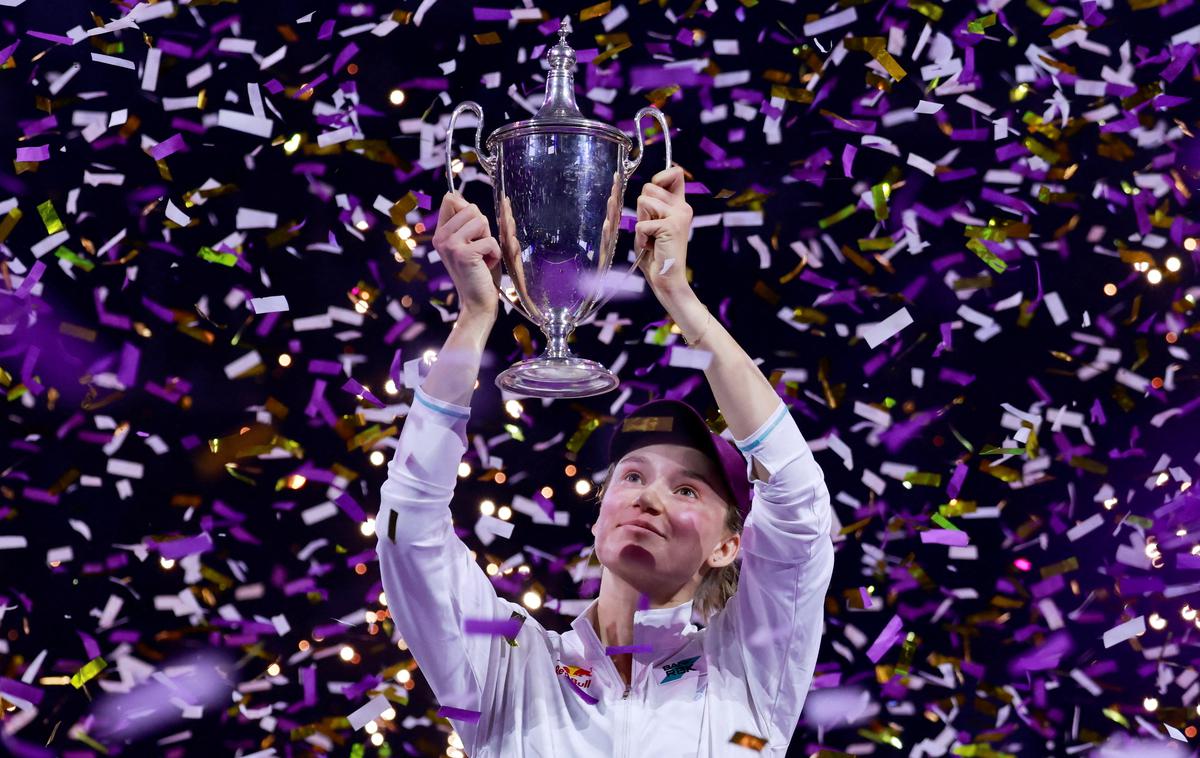 Elena Rybakina Ribakina | Elena Ribakina je prvič v karieri osvojila sklepni turnir. | Foto Reuters