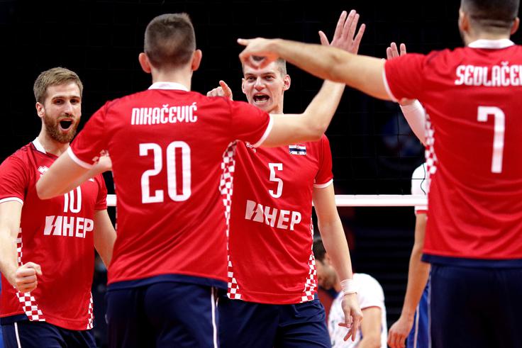 Hrvati so najverjetnejši tekmec Slovencev v osmini finala. | Foto: CEV