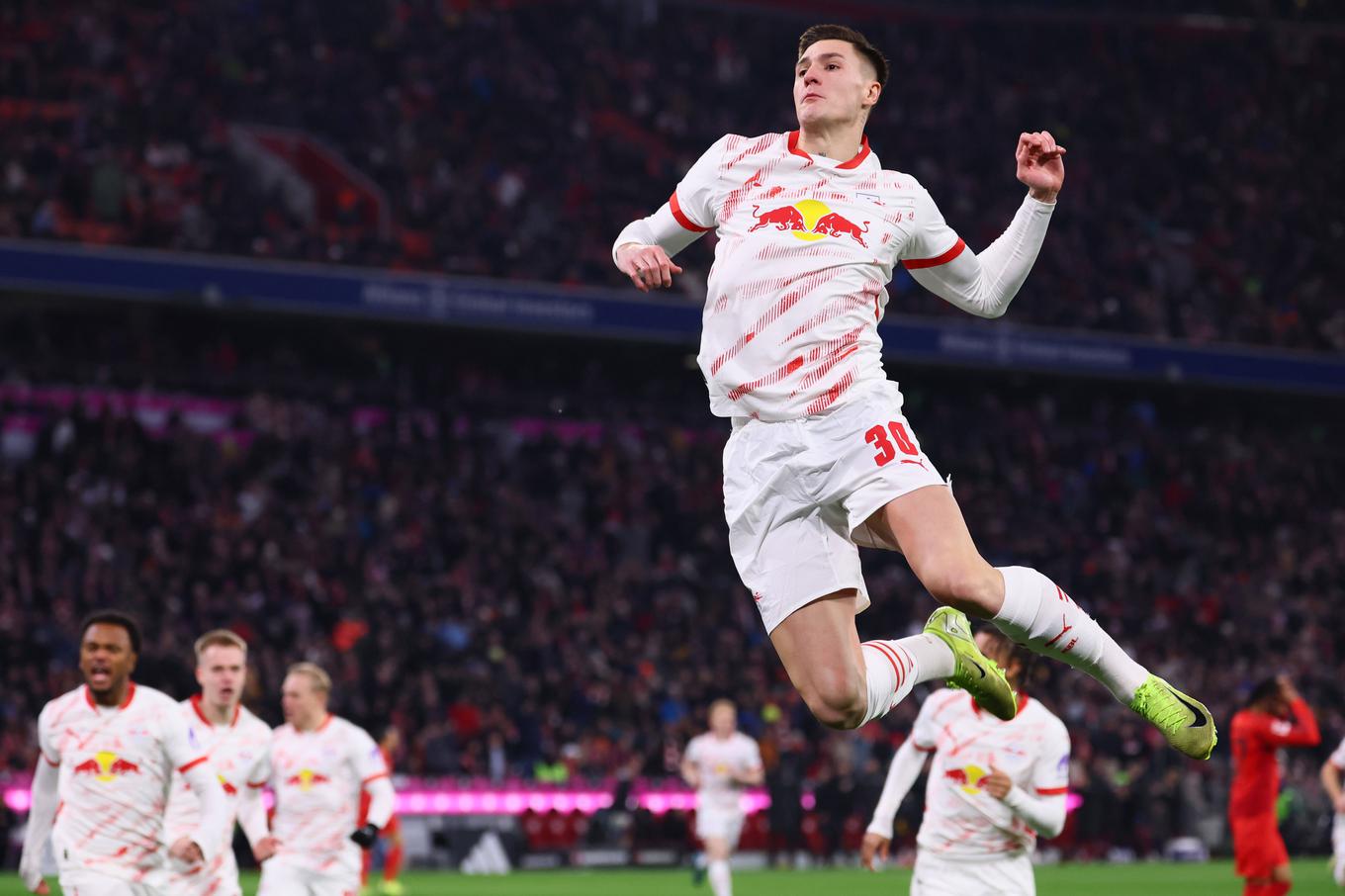 Benjamin Šeško a marqué dès la deuxième minute du derby à l'Allianz Arena de Munich pour égaliser le score à 1:1. | Photo de : Gulliverimage