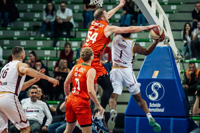 Bosna : Cedevita Olimpija | Cedevita Olimpija se meri z Bosno. | Foto Bosna BH Telecom/Ednan Turalic