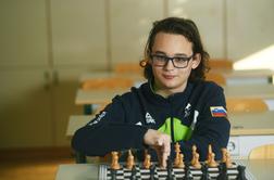 Mladi šahovski velemojster, ki se lahko postavi ob bok najboljšim šahistom