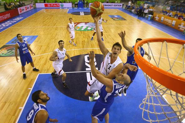 Nachbarjev soigralec nezadovoljen, bo odšel kar v ligo NBA?