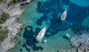 Senzacija iz Dalmacije: koktajle streže kar iz čolna
