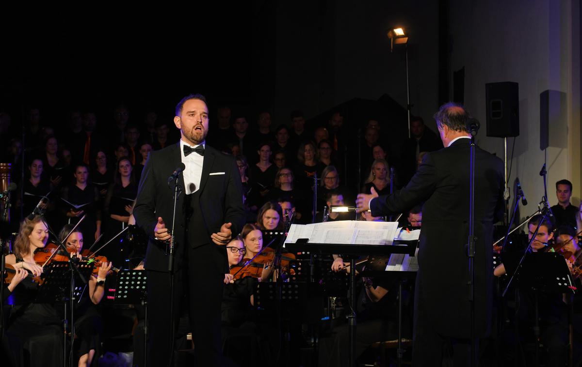 Operna noč, Žiga Lakner
