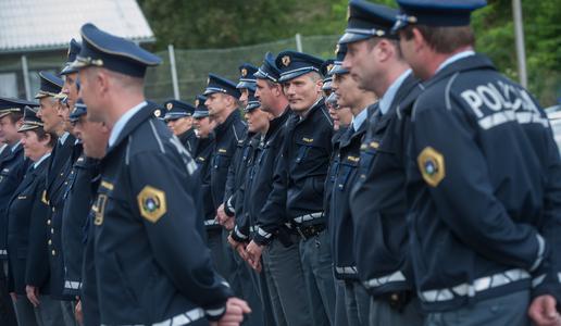 Vpoklic pomožnih policistov v Sloveniji. To je razlog.