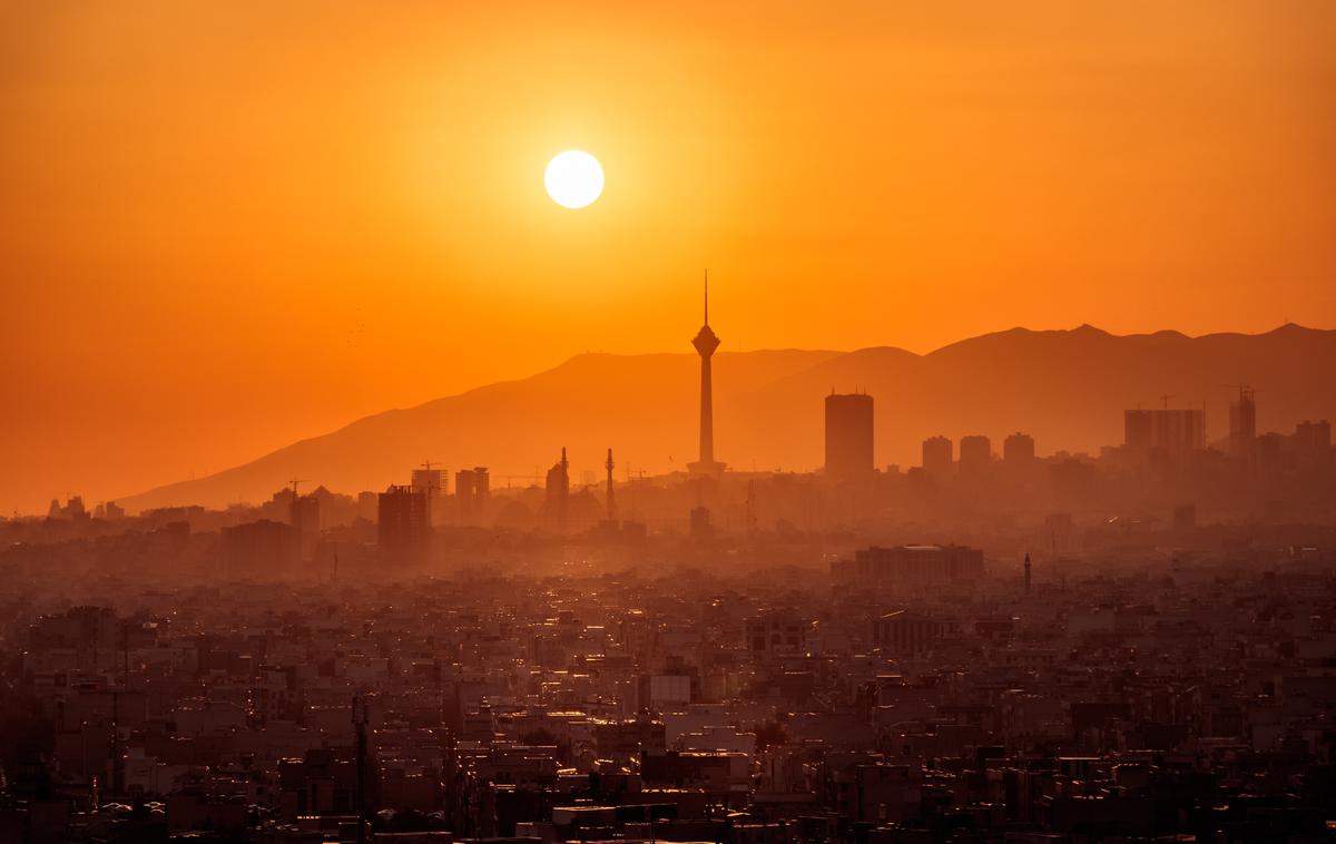 Teheran, Iran | Teheran je daleč največje iransko mesto, njegovi prebivalci pa porabijo tri milijone kubičnih metrov vode na dan. | Foto Shutterstock