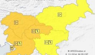 Drava že poplavlja. Kaj bo prinesla noč? (video)