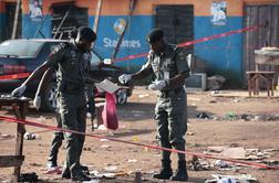 V bombnem napadu v Nigeriji ubitih več kot 30 ljudi
