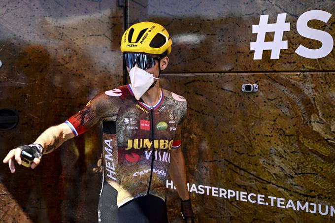 Primož Roglič nima sreče z dirko Tour de France. | Foto: Guliverimage/Vladimir Fedorenko