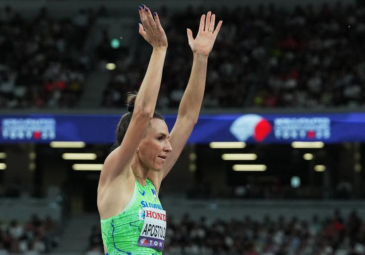 Lia Apostolovski Avtomatična višina za finale v skoku v višino je bila 1,97 m, kar je dva centimetra več od osebnega rekorda Lie Apostolovski. | Foto: Reuters