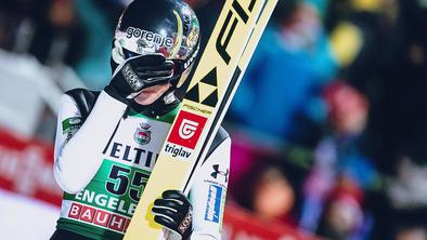 Slovenski skakalci in skakalke v negotovosti