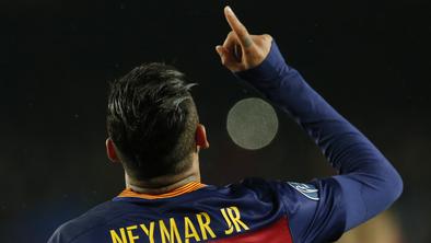 Uradno: Neymar z novo petletno pogodbo, odkupna klavzula pa astronomska