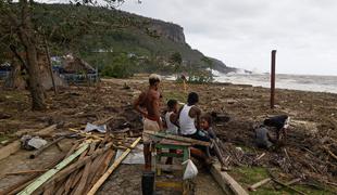 Orkan Melissa povzročil več deset smrti in ogromno škodo #video