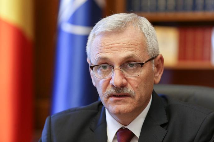 Liviu Dragnea | Livia Dragneo so romunski preiskovalci že odpeljali v zapor na južnem obrobju Bukarešte. | Foto Reuters