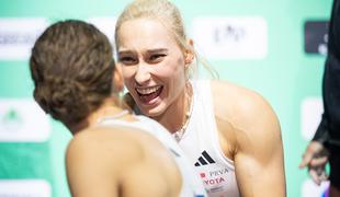 Janja Garnbret v infarktnem finalu do novega naslova svetovne prvakinje!