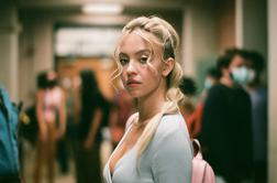 Safari v domači omari: kako zablesteti kot Sydney Sweeney?
