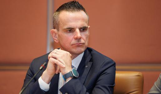 Tektonski premik pri pregonu korupcije v Sloveniji?