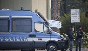 V Italiji v operaciji proti terorizmu izdali tri zaporne naloge