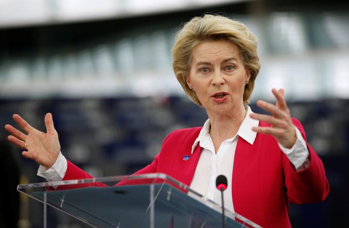 Ta virus bomo premagali tako, da bomo delali skupaj, je poudarila Ursula von der Leyen. | Foto: Reuters