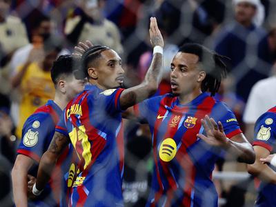 Barcelona s petardo v finale španskega superpokala