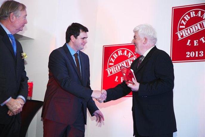 Le redkokdo lahko naredi toliko dobrega hkrati