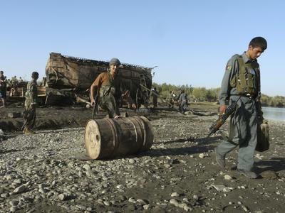 Izrael bombardira Teheran. Netanjahu: Nisem jaz Trumpa zvlekel v vojno z Iranom. #vŽivo