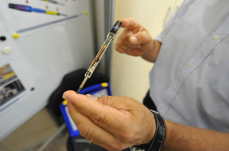 Sistem Hidrie za hladen zagon dizelskih motorjev imajo med nemškimi avtomobili volkswagni (dvolitrski dizelski motor), opel (1,3-litrski dizel) in koncern Daimler (Renaultov 1,5-litrski dizel). | Foto: Gregor Pavšič