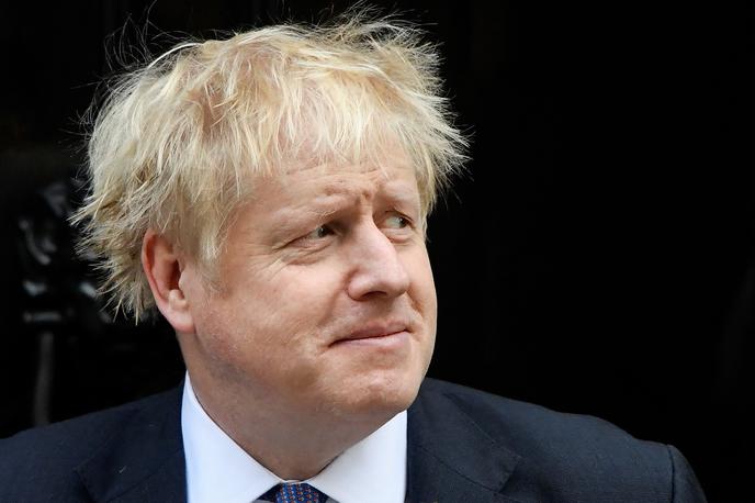 Boris Johnson | Britanski premier Boris Johnson se je opravičil, ker mu do 31. oktobra ni uspelo uresničiti izstopa Združenega kraljestva iz EU. | Foto Reuters