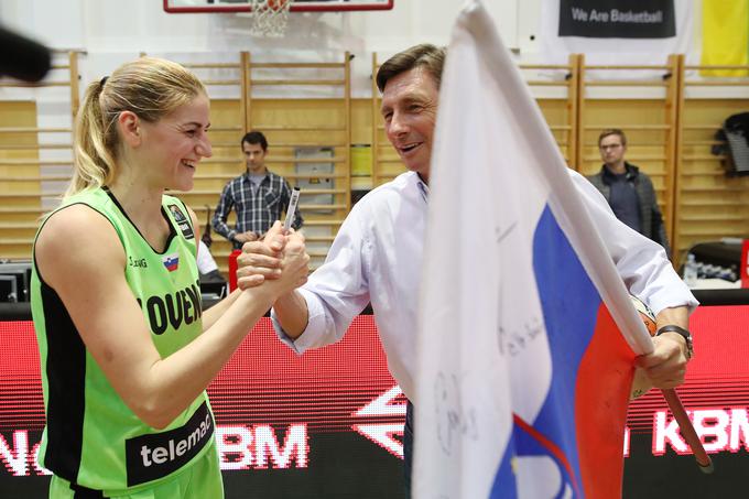 Leta 2016 ob prvi uvrstitvi Slovenije na evropsko prvenstvo | Foto: www.alesfevzer.com