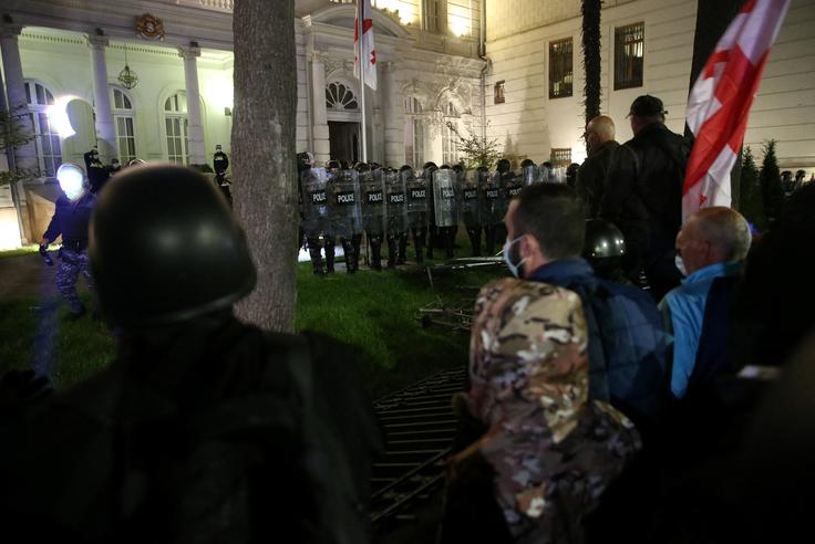 Gruzija, volitve, izgredi, policija | Foto: Reuters