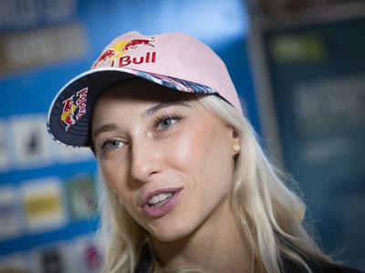 Janja Garnbret razkrila svoj tekmovalni koledar – lov na jubilejno 50. zmago bo začela na Kitajskem