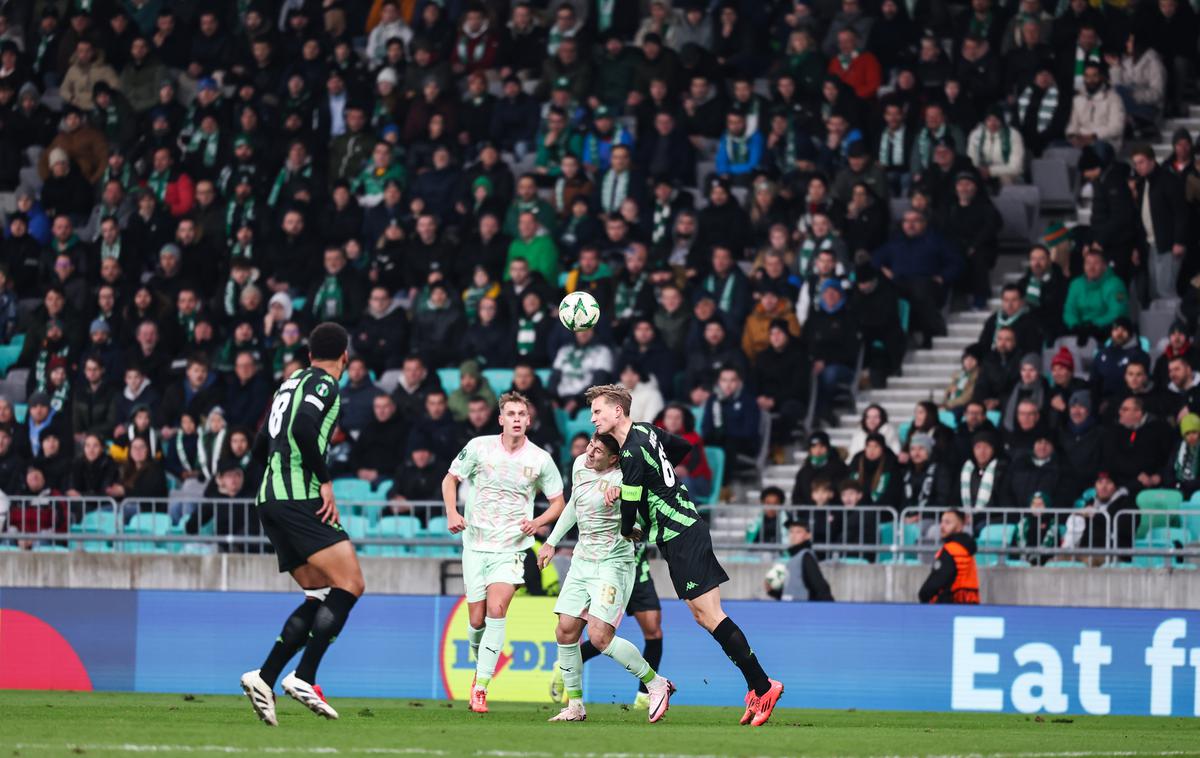 NK Olimpija : Cercle Brugge | Cercle Brugge je slavil v Stožicah. | Foto Aleš Fevžer