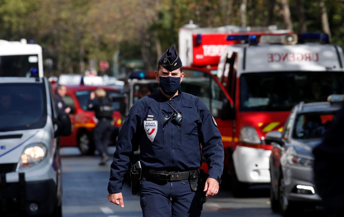 francoska policija pariz francija | Foto Reuters