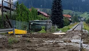 Takšne so posledice sobotnega divjanja neviht po Sloveniji