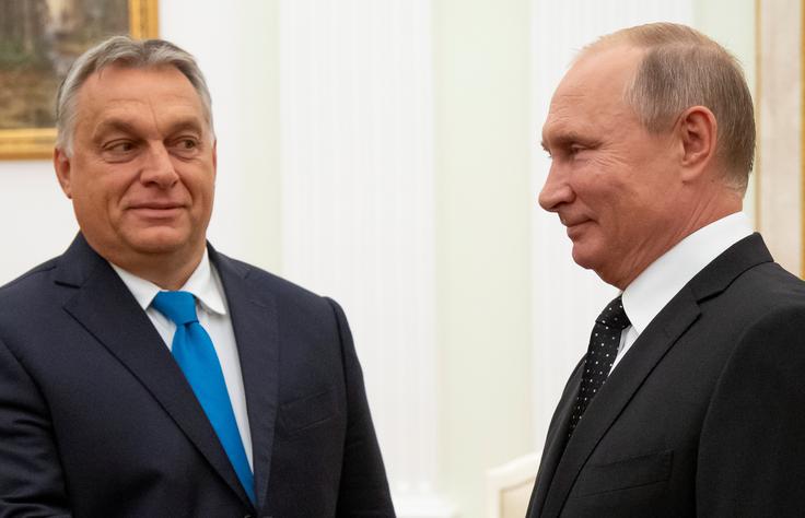 Orban je v zadnjih letih zaradi pravice do veta velika ovira za izvajanje trše evropske politike do Putinove Rusije. Bo zaradi tega izgubila glasovalne pravice? | Foto: Reuters