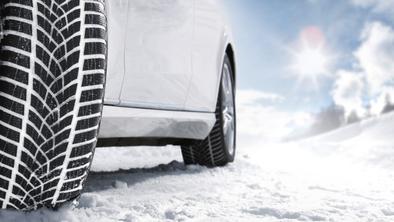 Je to najboljša zimska pnevmatika to sezono?