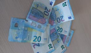26-letni Velenjčan več kot eno leto unovčeval ponarejene bankovce