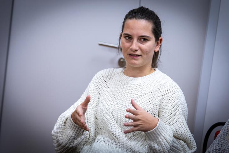 "Učiš se osnov prve pomoči, vozlov, krepiš motorične sposobnosti," našteje Jerica Cigale.  | Foto: Gaja Hanuna