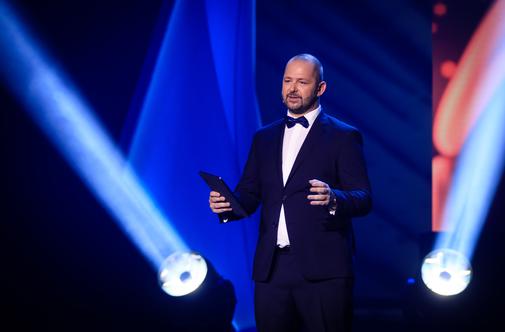 Poročil se je znani slovenski TV-voditelj in športni komentator