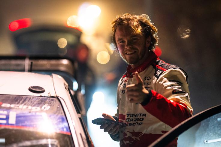 24-letni Oliver Solberg letos prvič vozi za Toyotino tovarniško moštvo.  | Foto: Red Bull