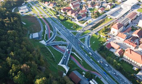 Od ponedeljka do marca spremenjena prometna ureditev na Celovški cesti