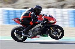 Aprilia RSV4 factory APRC special  edition